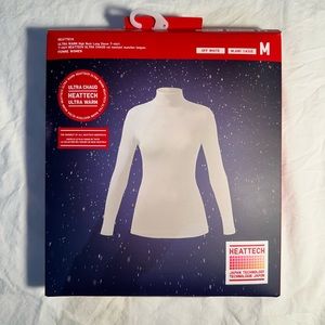 Uniqlo Heattech Turtleneck